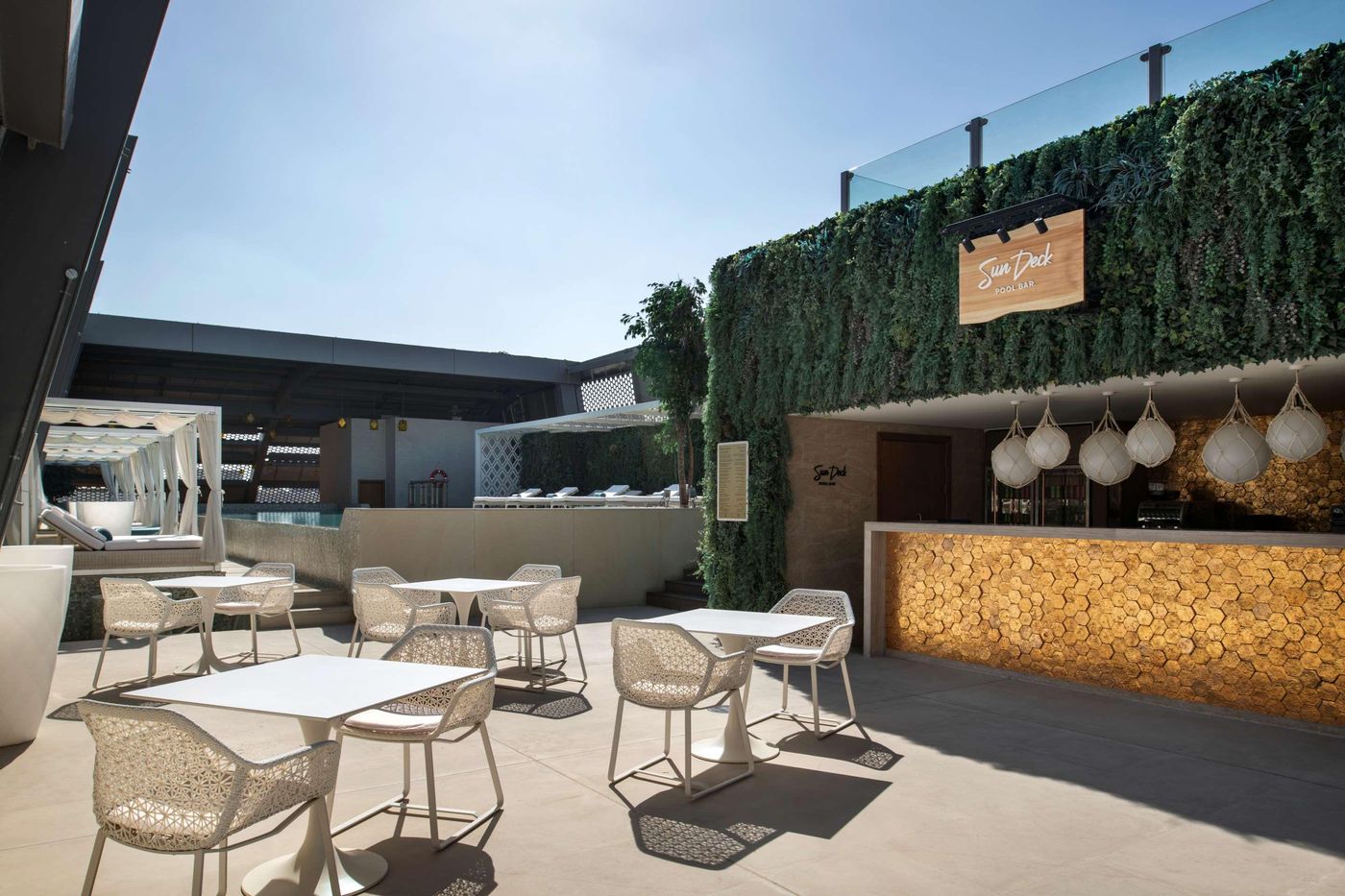 Steigenberger-Hotel-Doha-Pool-53