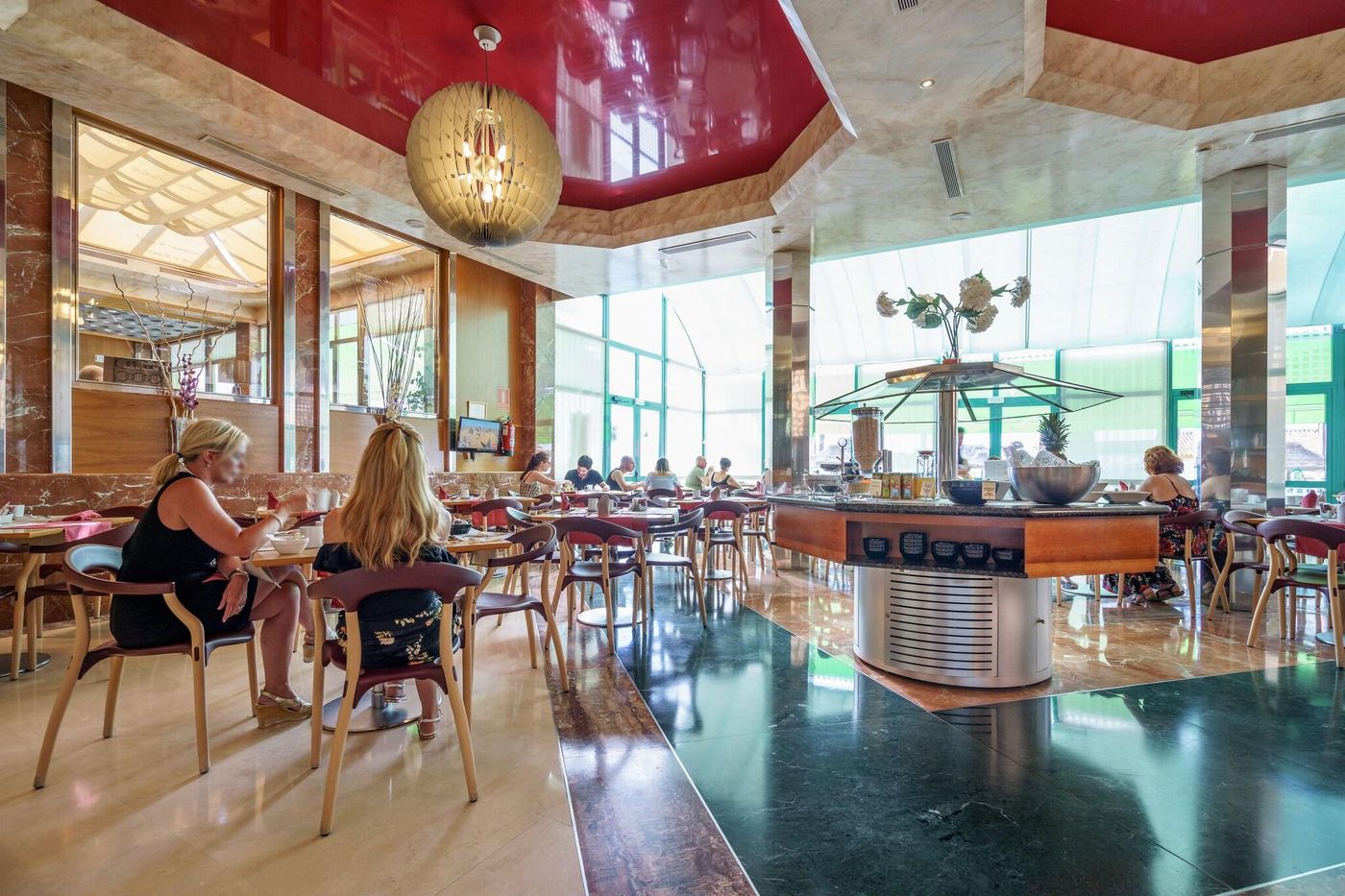 Isabel-Restaurant-56