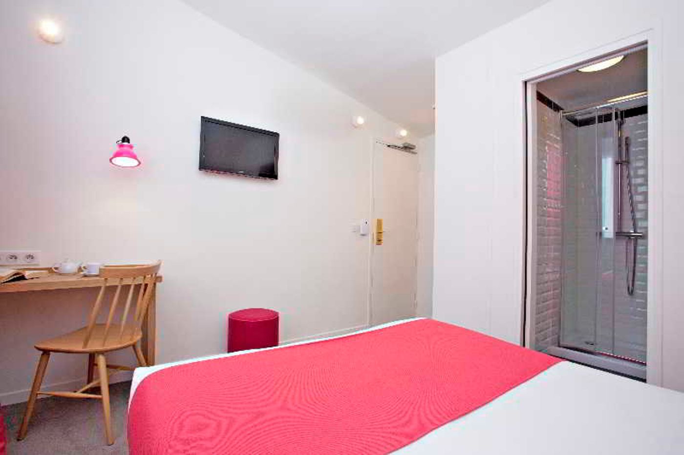 La-Villa-Boheme-Room-10