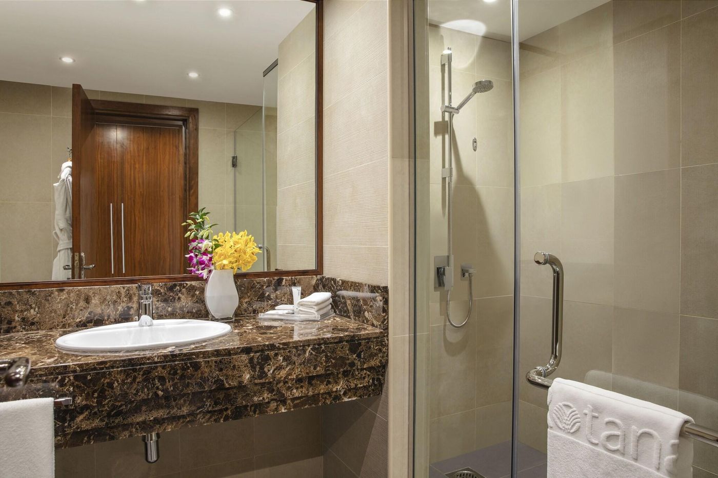 Jumeira-Rotana-Room-31