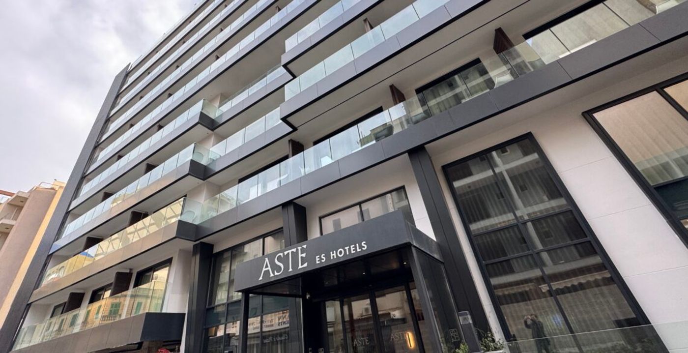Aste Hotel