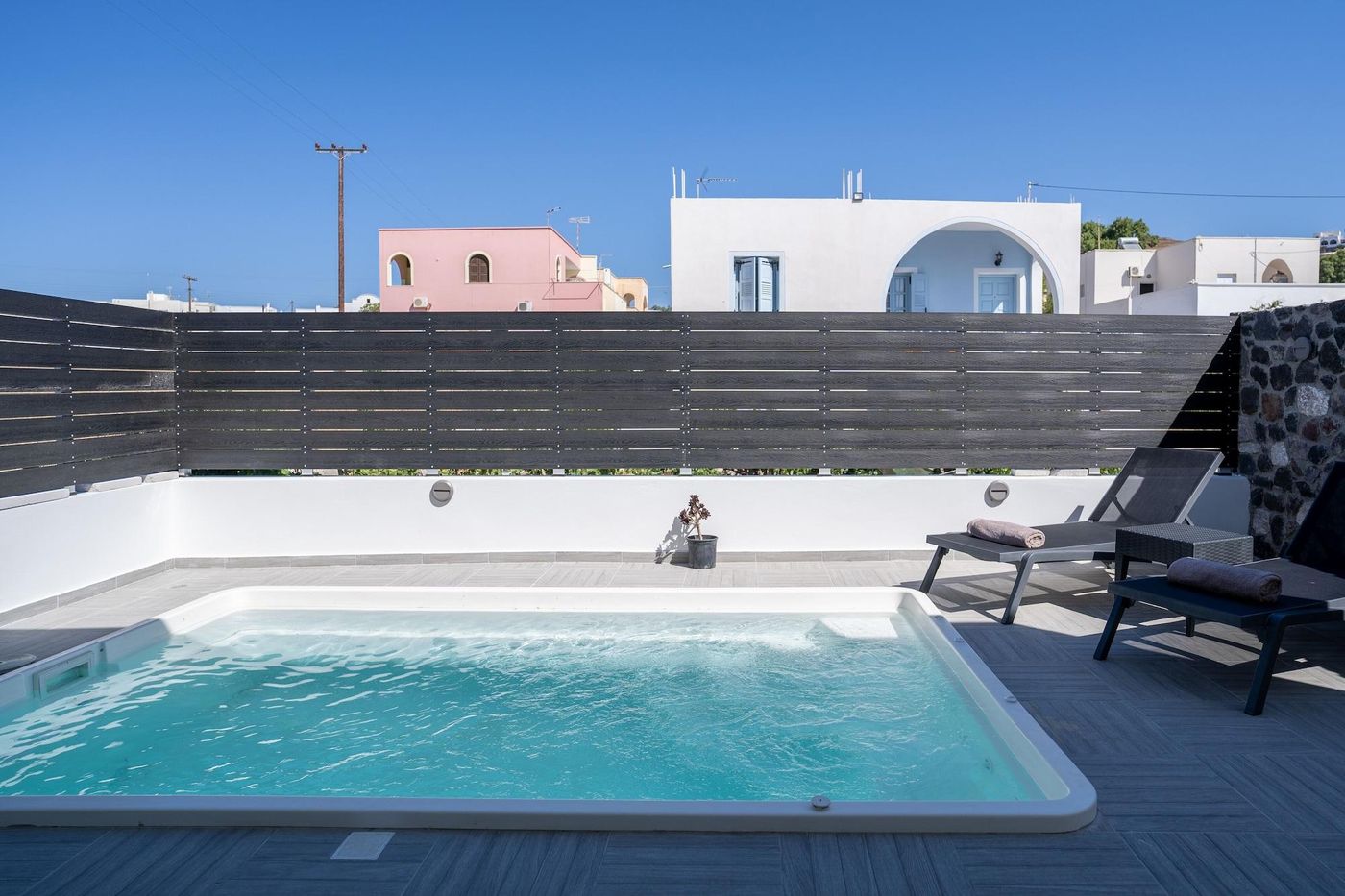Santorossa-Luxury-Villas-Room-3