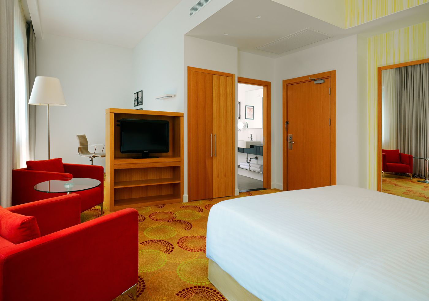 Courtyard-Budapest-Room-24