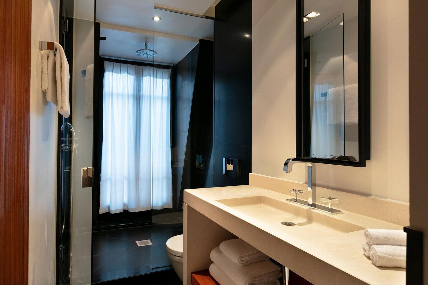 Le-Metropolitan-Room-31