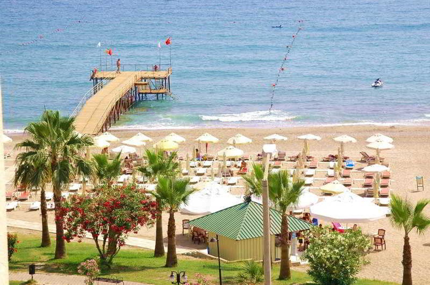 Taksim-International-Obakoy-Hotel-Beach-29