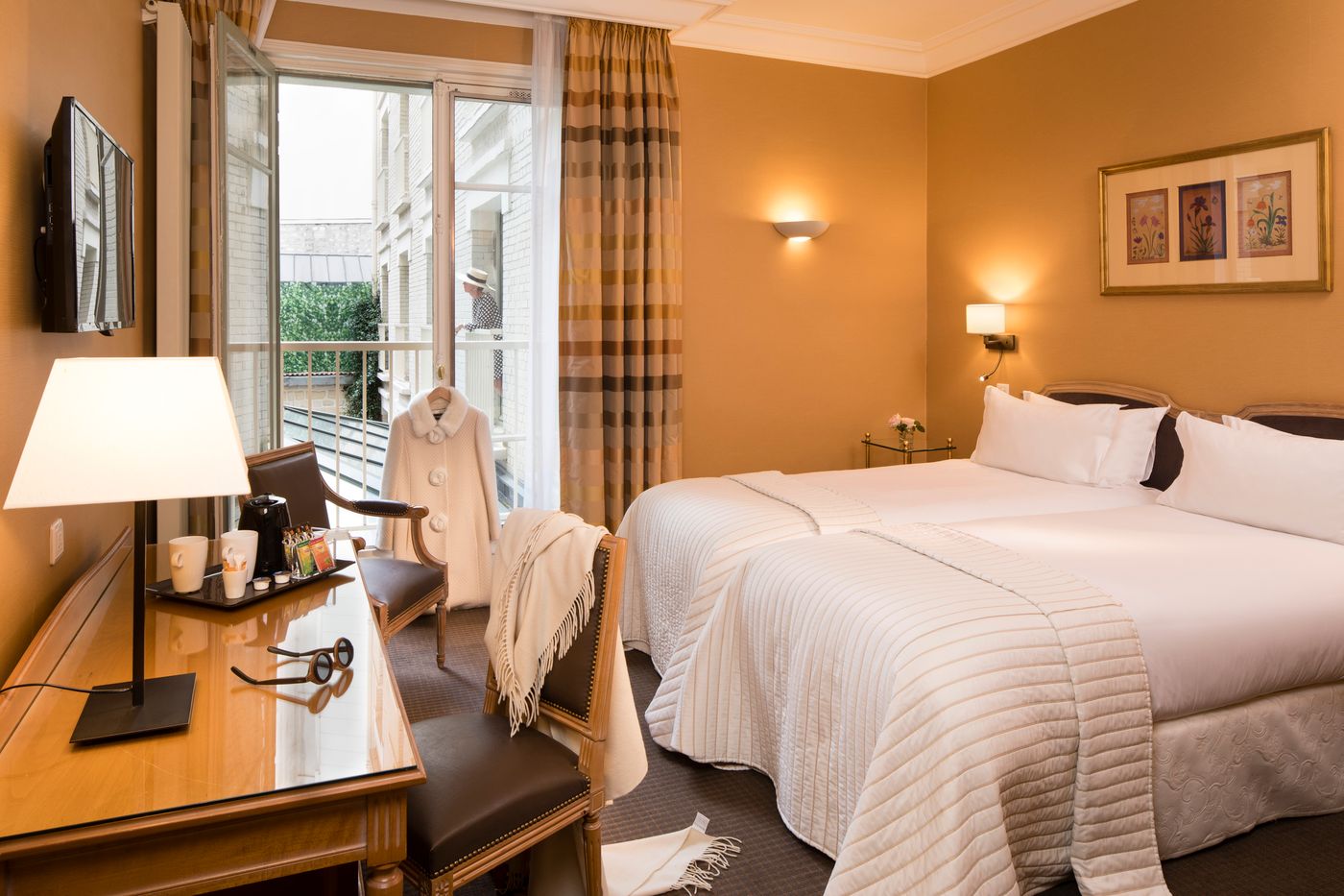 Hotel-Le-Littre-Room-7