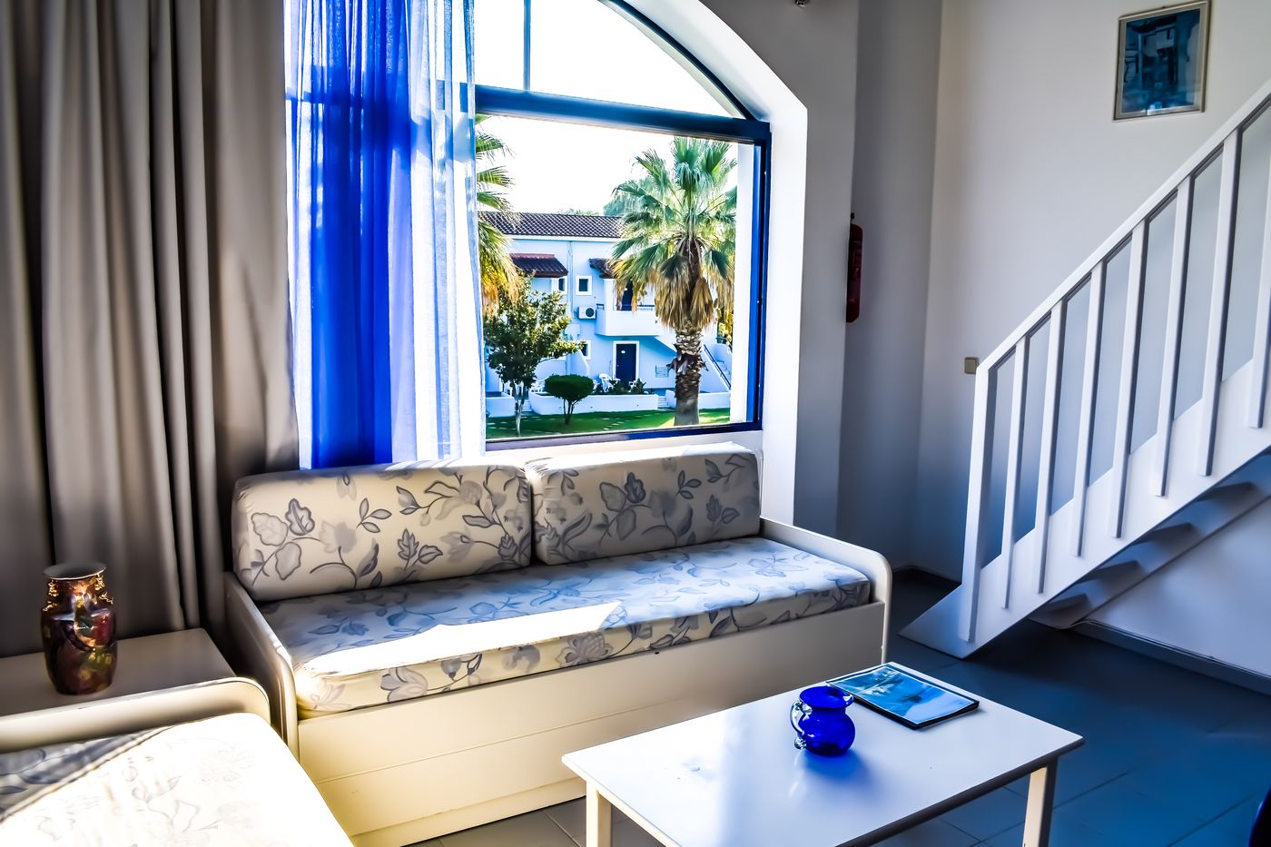 Govino-Bay-Apartments-Room-28