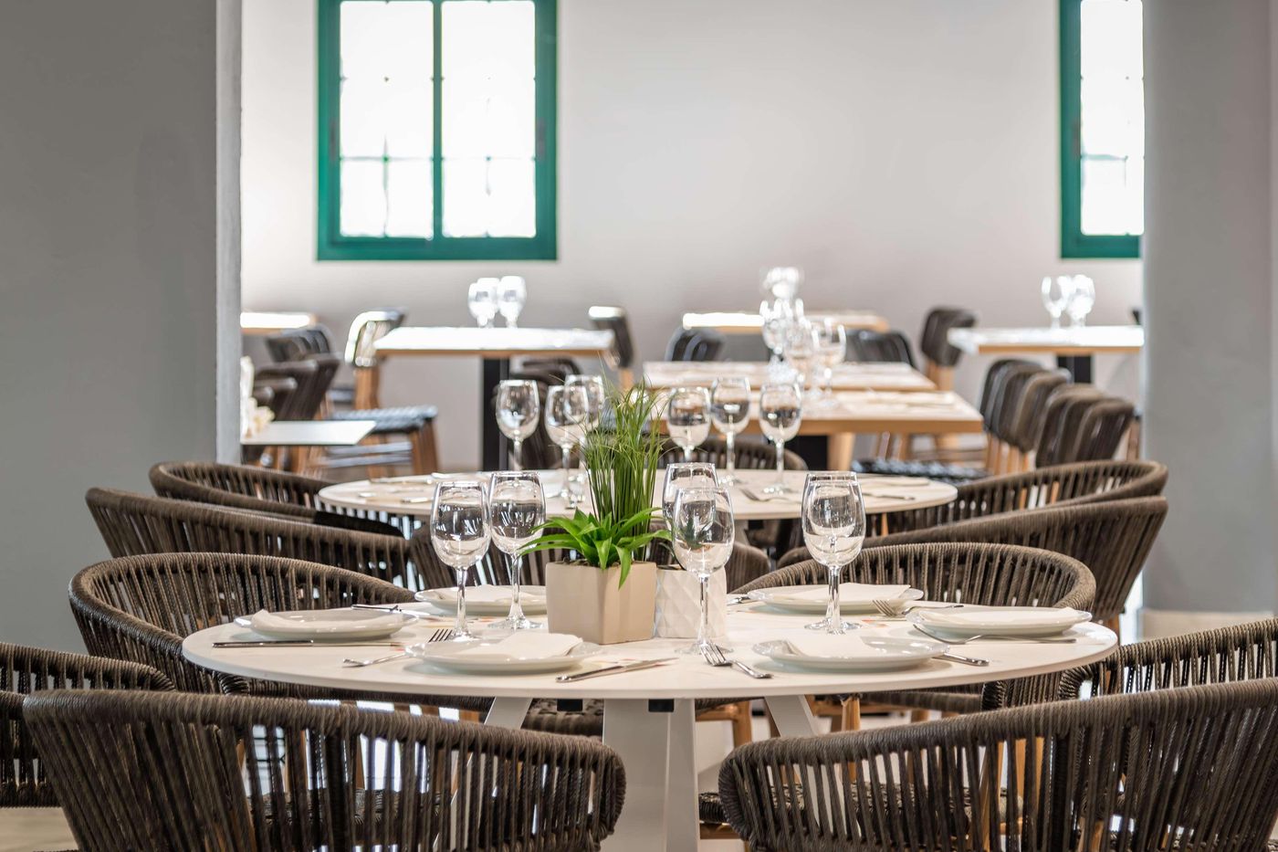 Alegria-Colonial-Mar-Restaurant-52