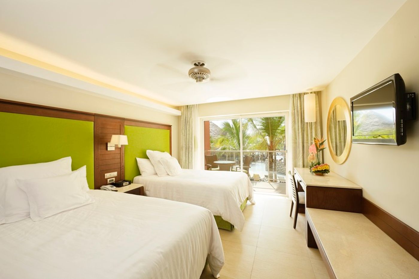 Family Club at Barceló Bávaro Palace Deluxe