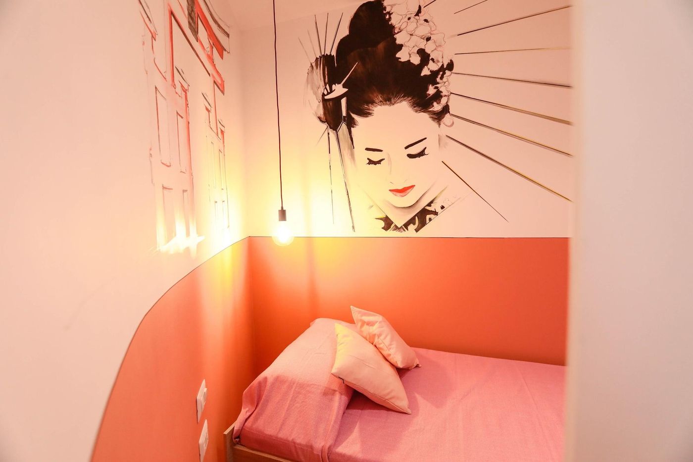 O-Effe--Global-Suites-at-Vatican-Room-25