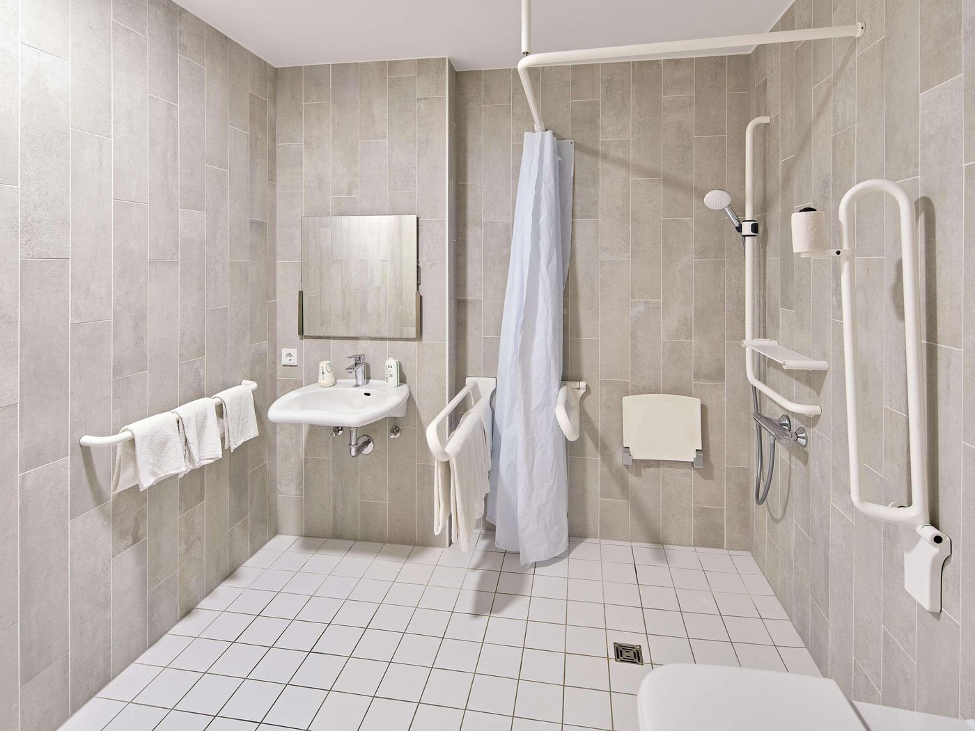 B-B-Hotel-Koln-Messe-Room-48