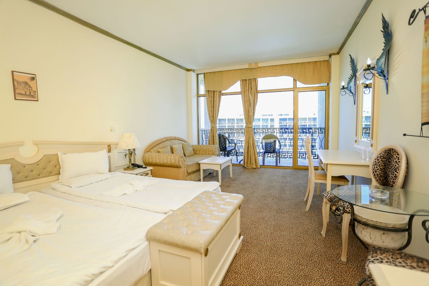 Imperial-Palace-Room-24