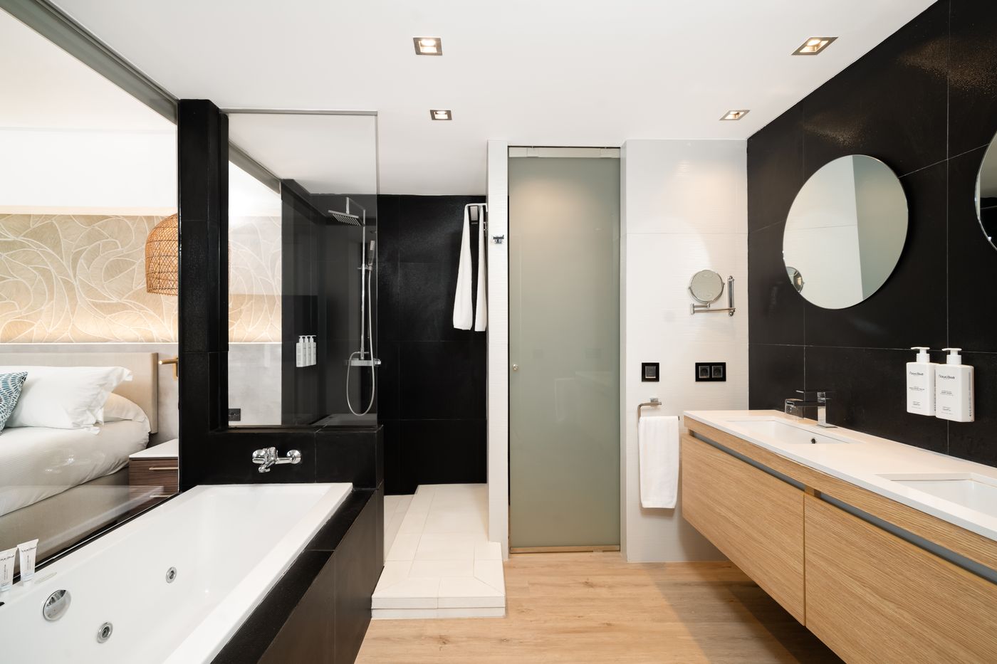 Hotel-Sir-Anthony-Room-20