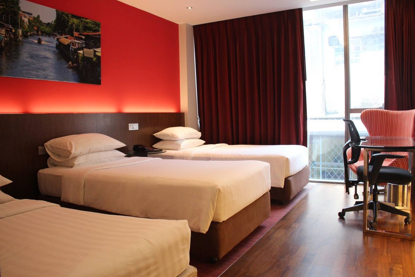 Galleria-10-Sukhumvit-by-Compass-Hospitality-Room-29