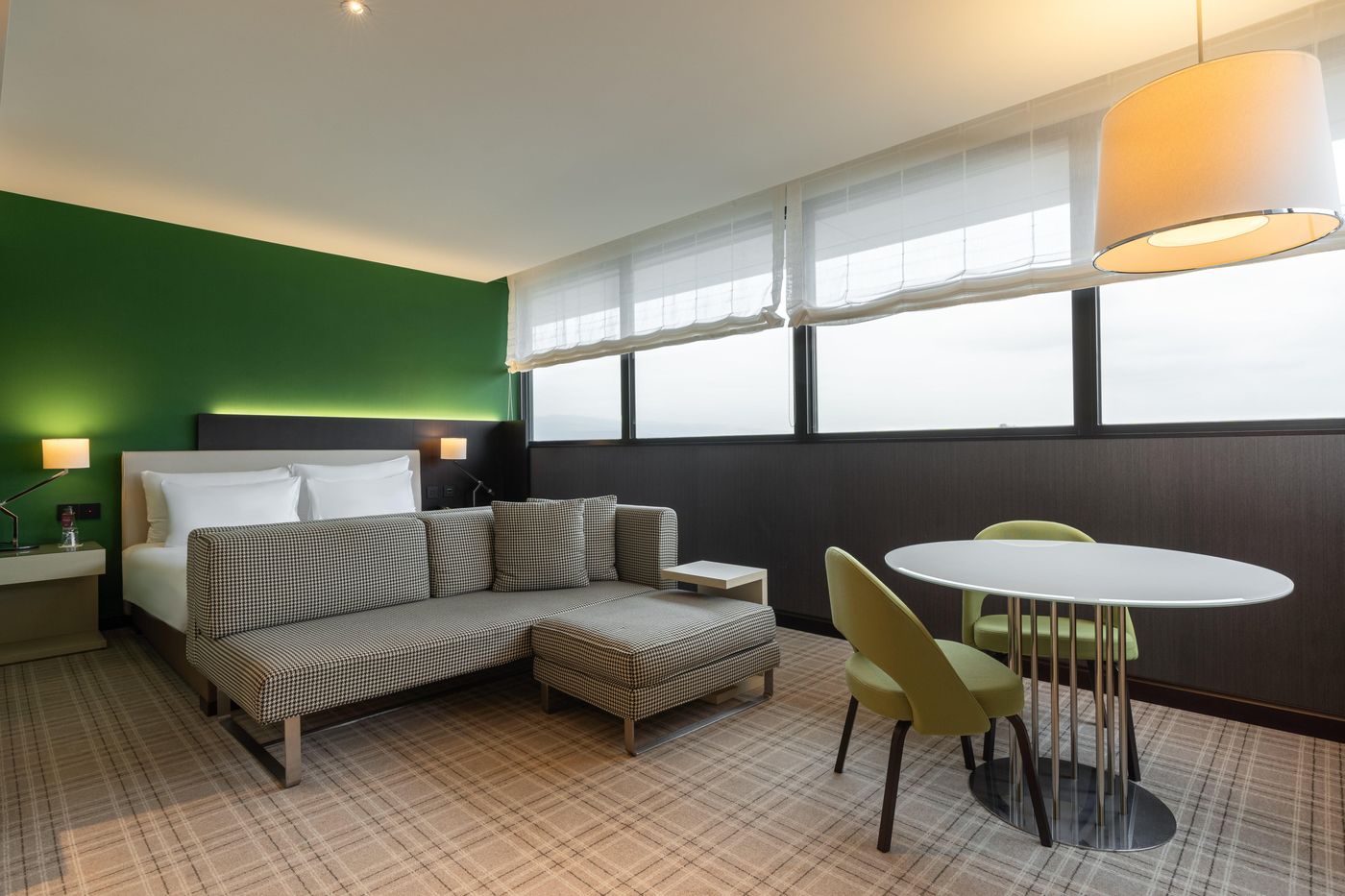 Crowne-Plaza-Geneva-Room-38