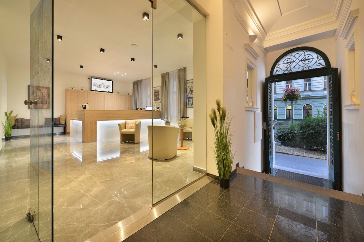 Prague-Season-General-view-4