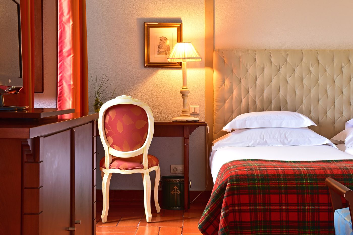 Pousada-Castelo-de-Palmela-Room-9