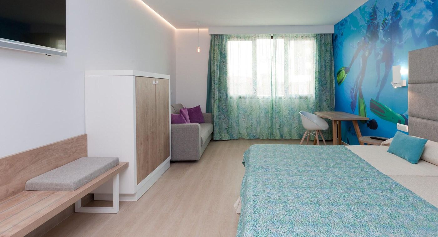 Marvell-Club-Hotel---Apartments-Room-23