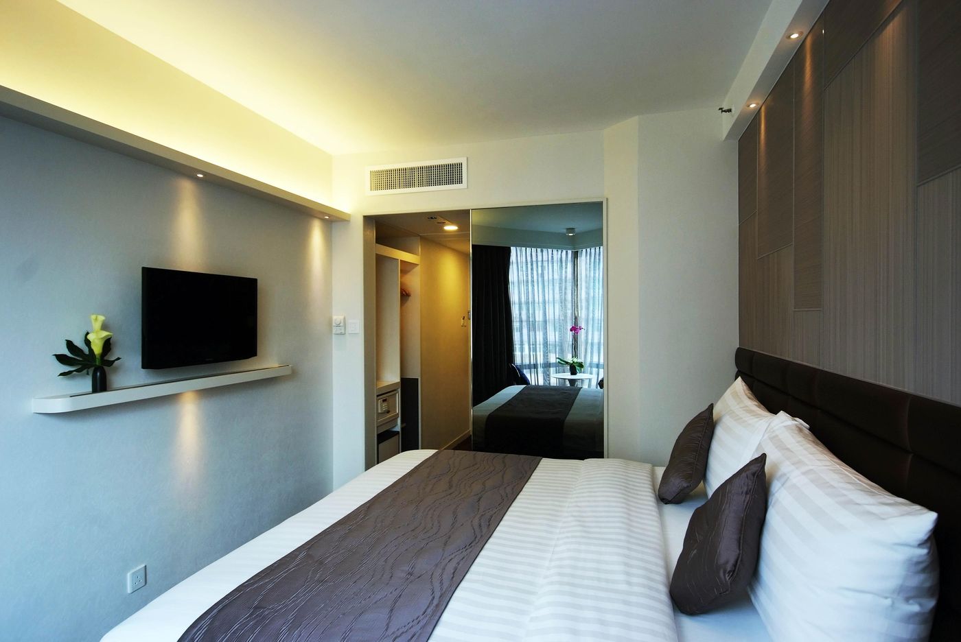 Stanford-Hotel-Hong-Kong-Room-6