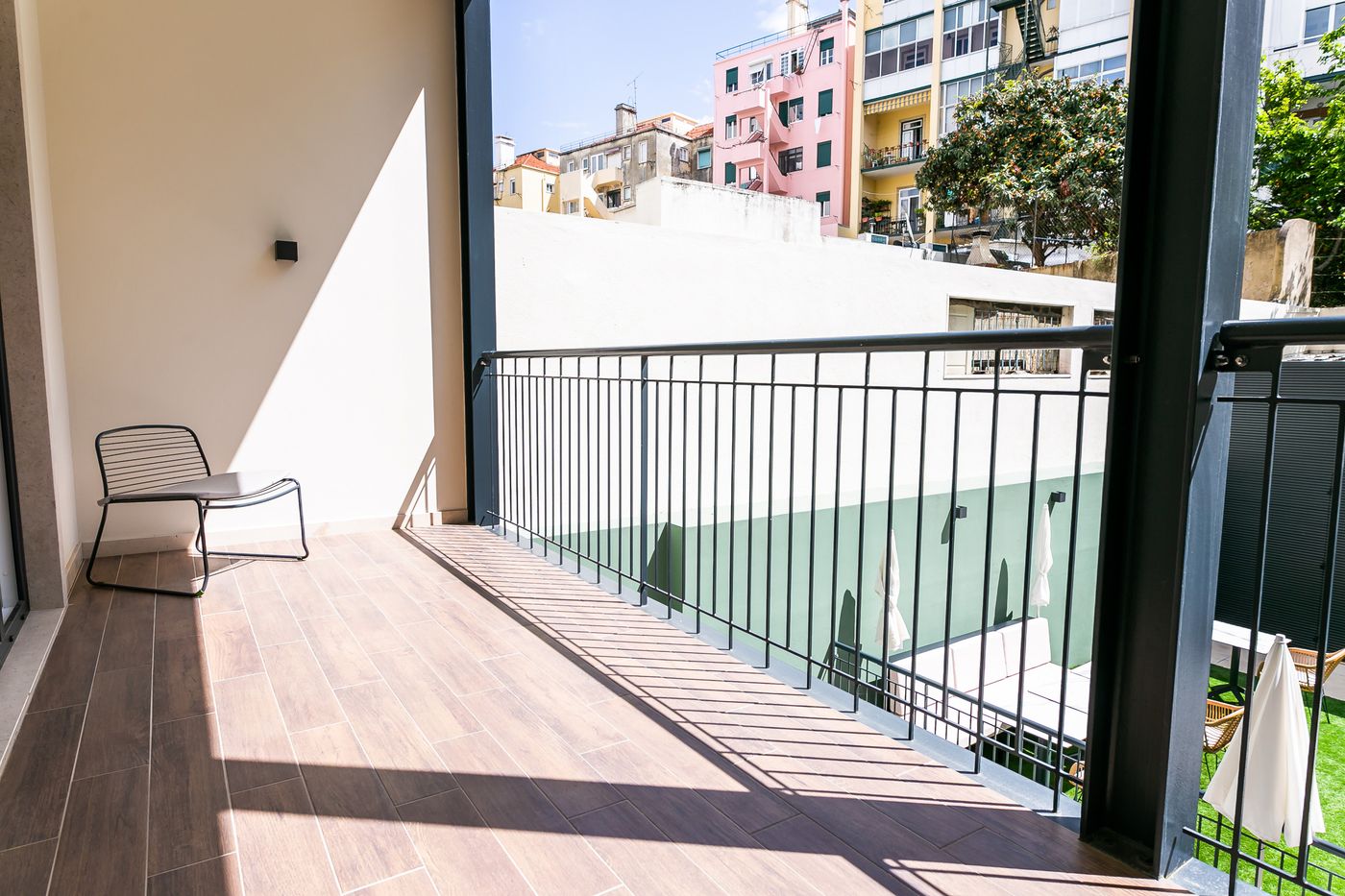 Lx-SoHo-Boutique-Hotel-by-RIDAN-Hotels-Room-1