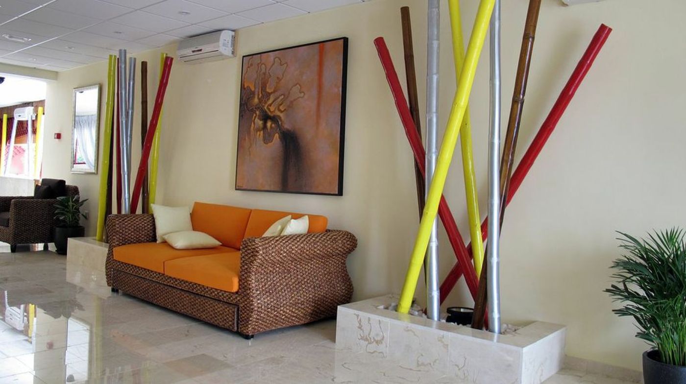 Rebecca-Park-Lobby-31