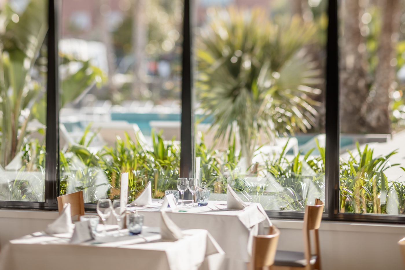 Aqua-Hotel-Silhouette---Spa---Adults-Only-Restaurant-8