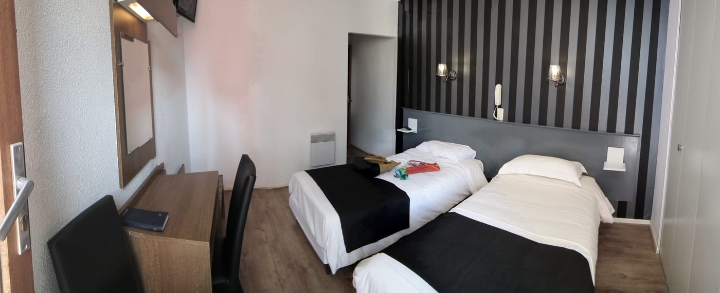 Pays Bas-France-LOURDES-Room-7