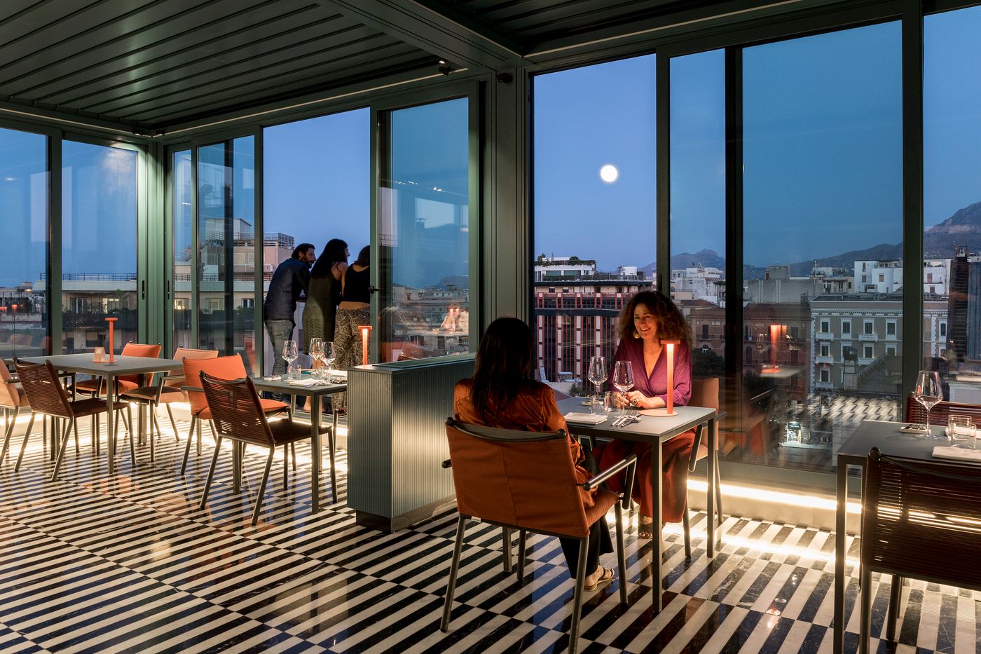 Hotel-Plaza-Opera-Restaurant-28