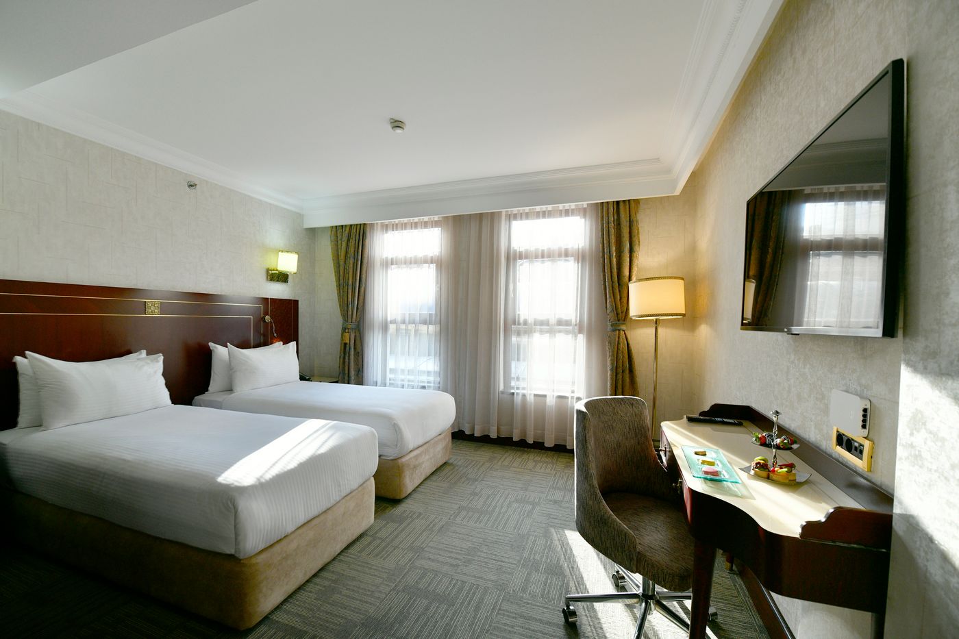 Crowne-Plaza-Istanbul---Old-City-Room-35