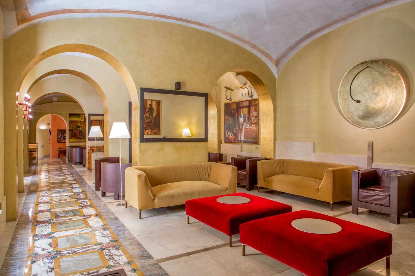 Unaway-Hotel-Empire-Roma-Lobby-3