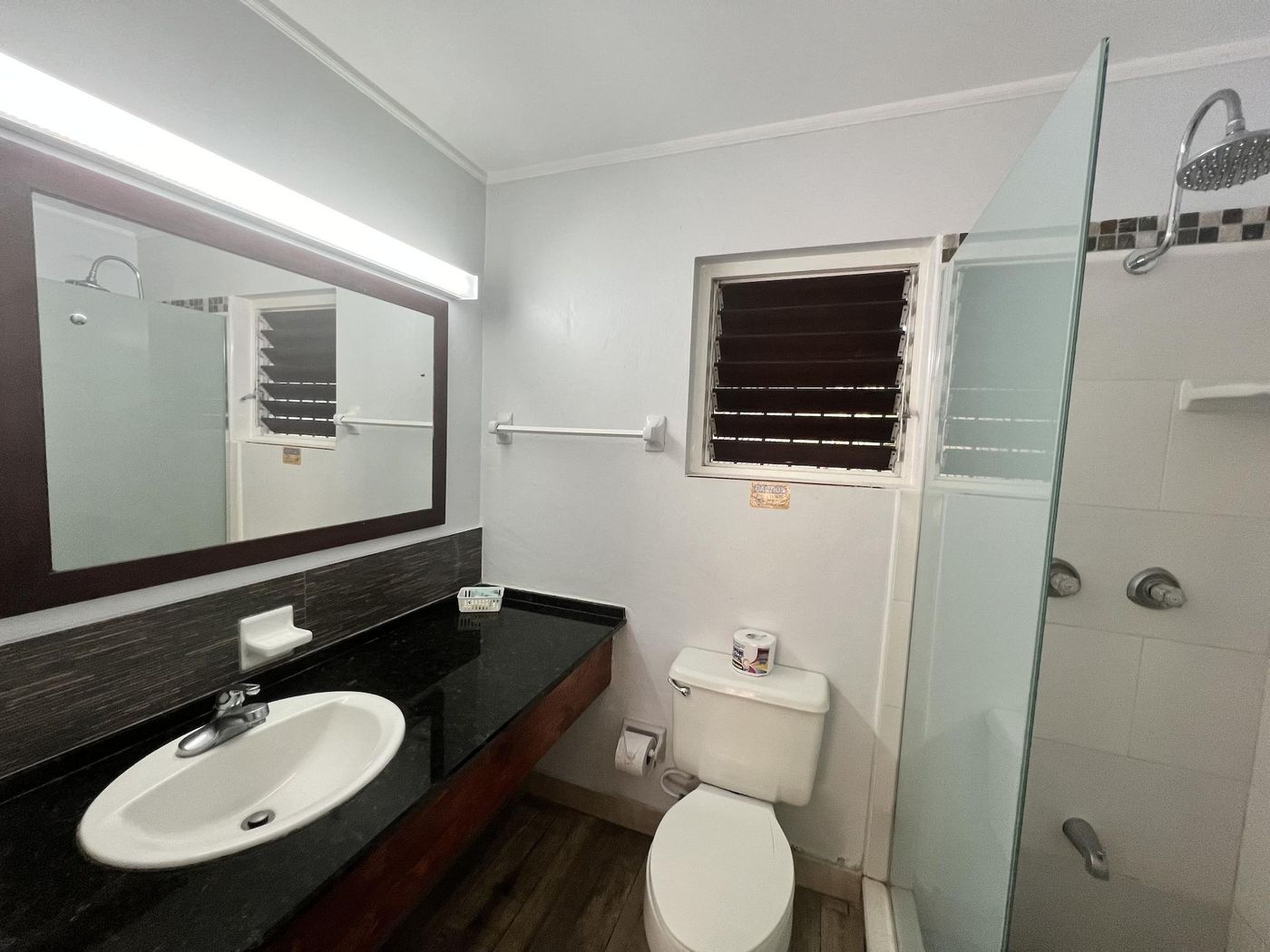 Toby-s-Resort-Room-23