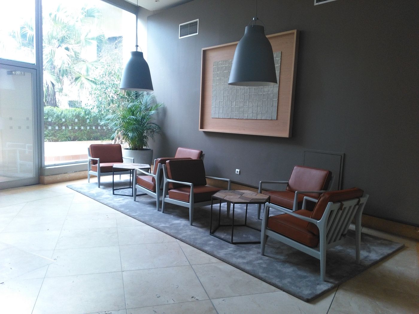 Yellow-Praia-Monte-Gordo-Hotel-Lobby-32