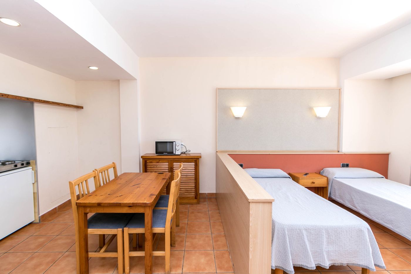 The White Apartments by Ibiza Feeling - Adults Only