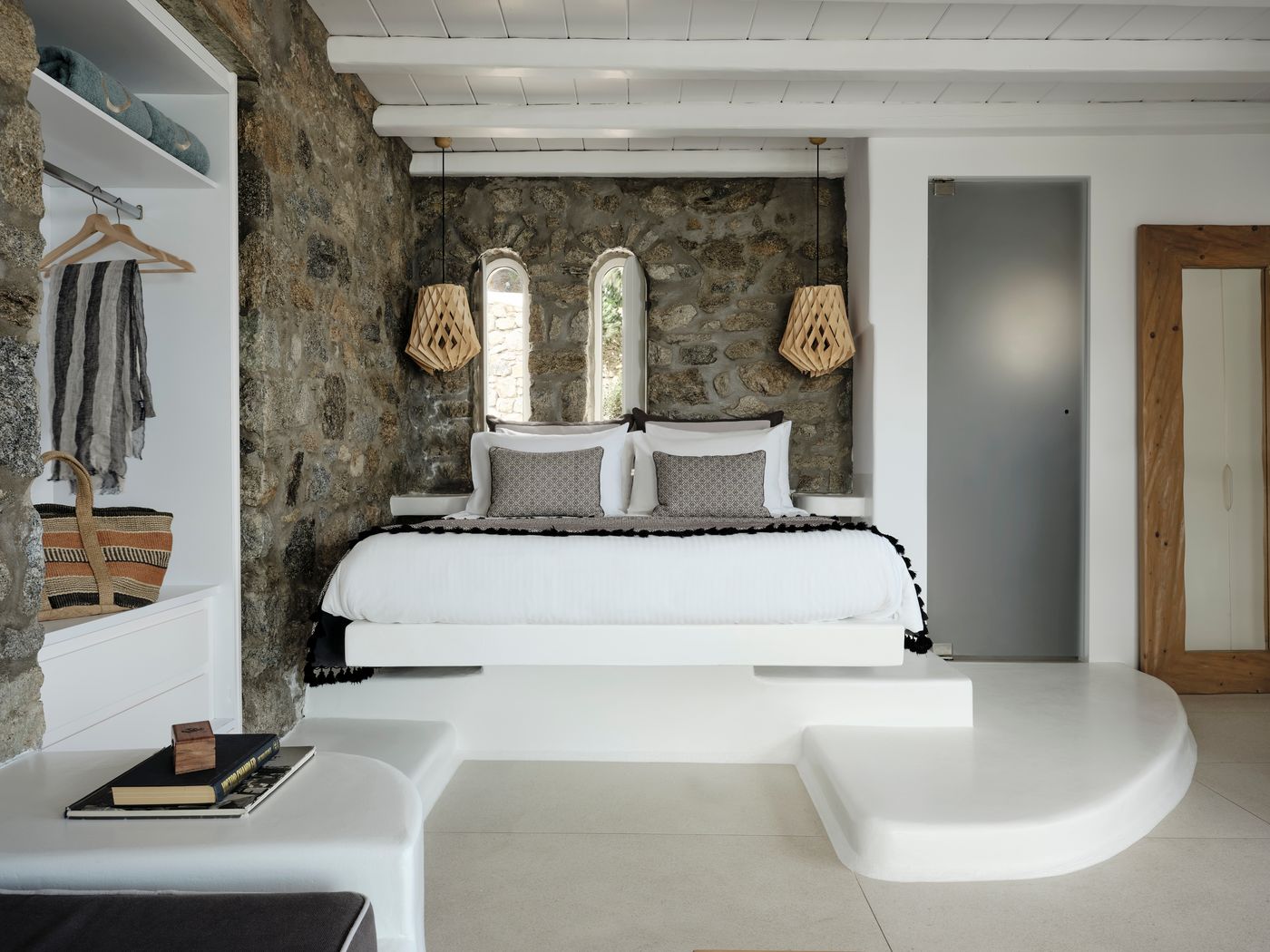 Mykonos-No5-Luxury-Suites---Villas-Room-31