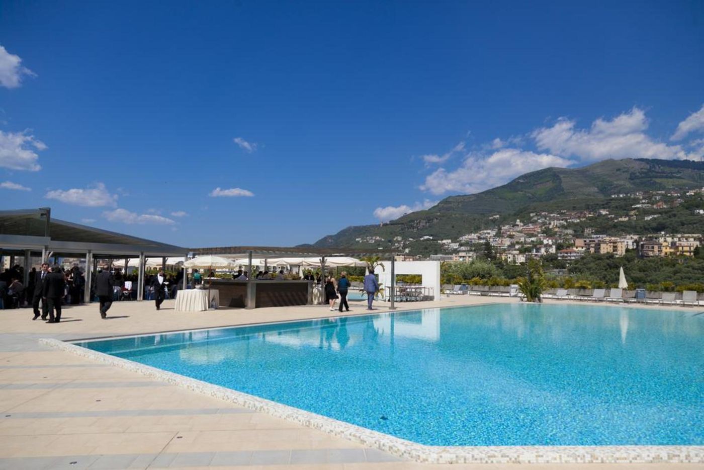 Grand-Hotel-Moon-Valley-Pool-4