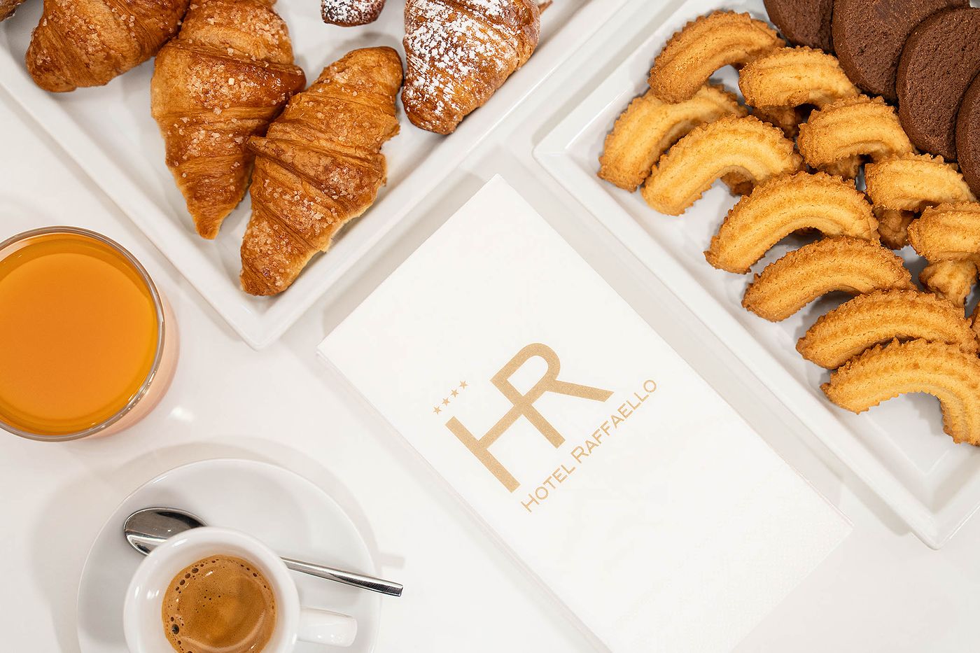 Hotel-Raffaello-Bar-46