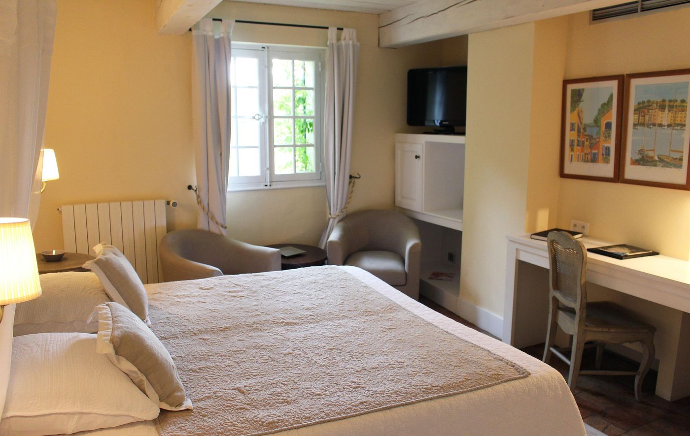 Mas De Chastelas-France-GASSIN-Room-4