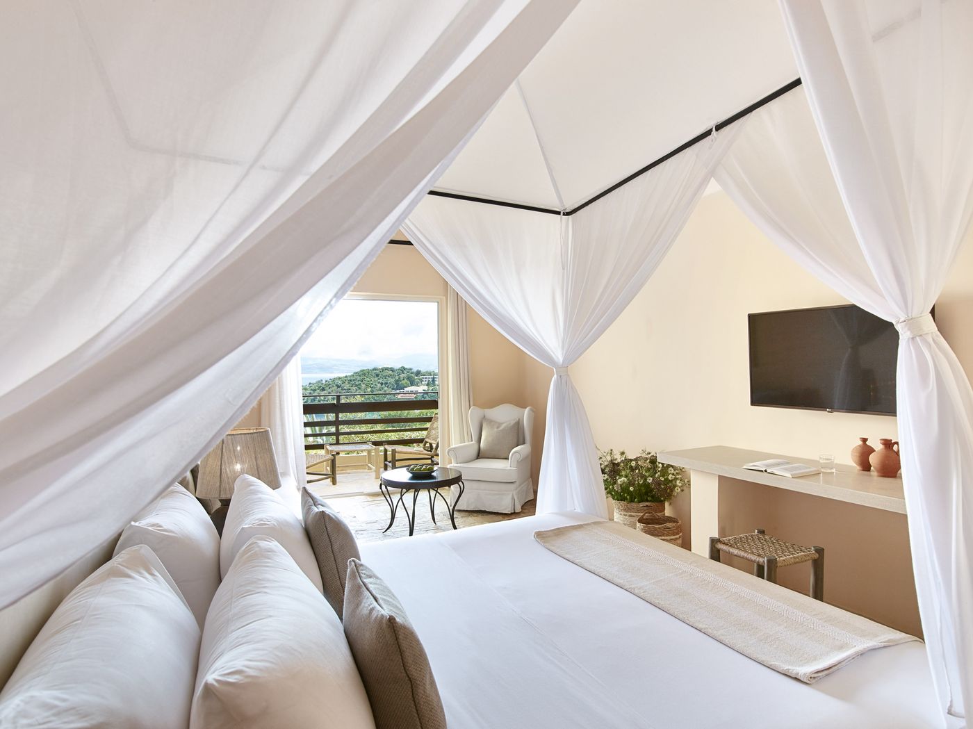 Grecotel-Luxme-Daphnila-Bay-Dassia-General-view-19