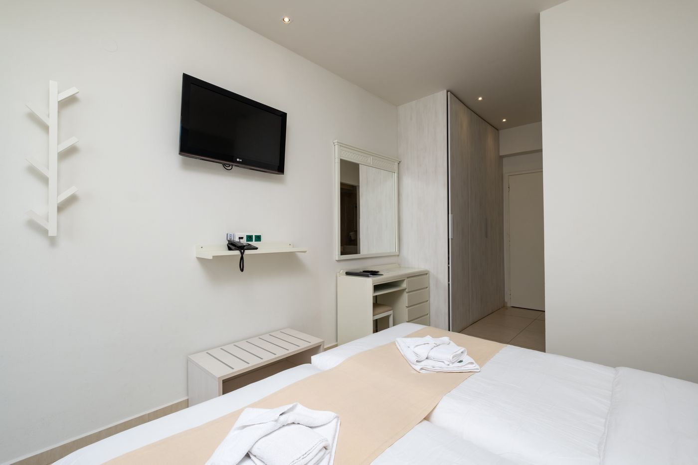 Dimitrios-Beach-Hotel-Room-34