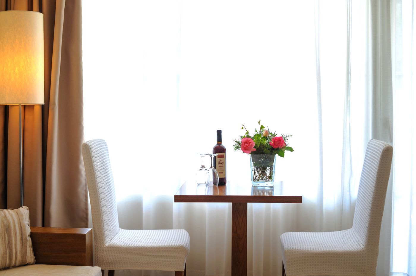 Mitsis-Alexander-The-Great-Room-33