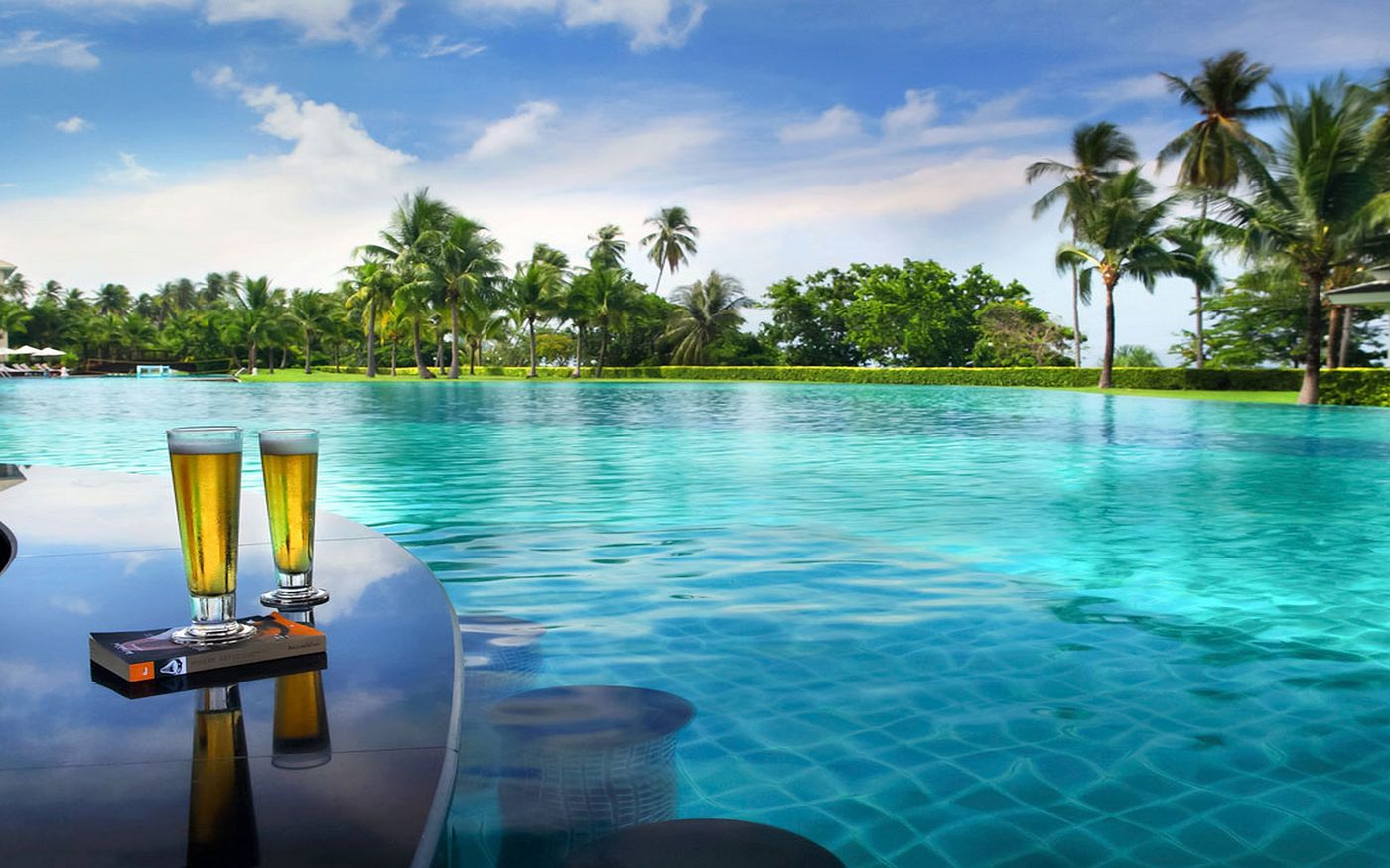 Sofitel-Krabi-Phokeethra-Pool-10