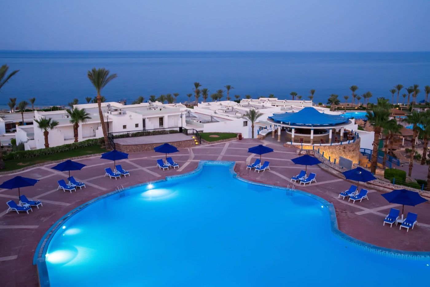 Renaissance-Sharm-El-Sheikh-Golden-View-Beach-Rest-Pool-5
