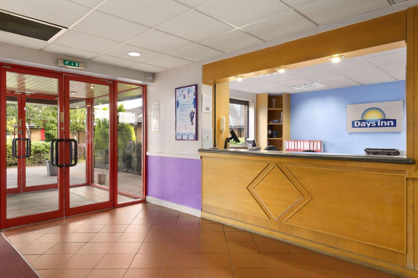 Days Inn by Wyndham Hamilton-United Kingdom-HAMILTON-Lobby-5