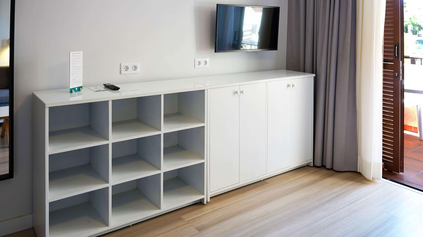 Coral-Compostela-Beach-Room-58