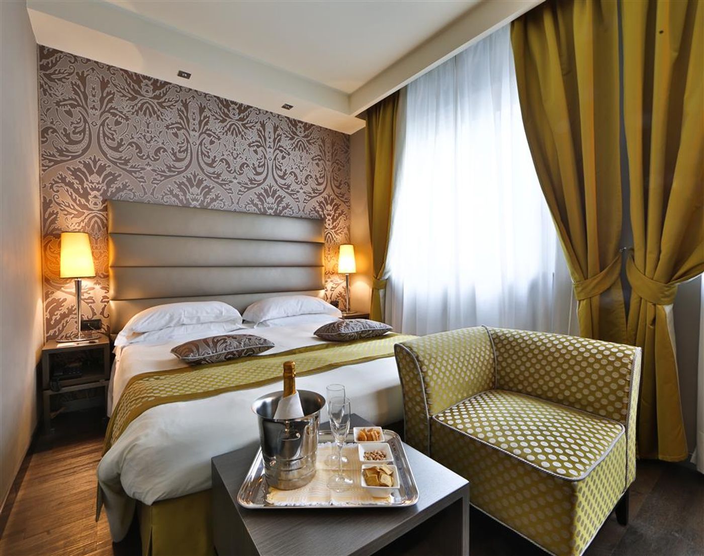 Hotel-Mozart-Room-5