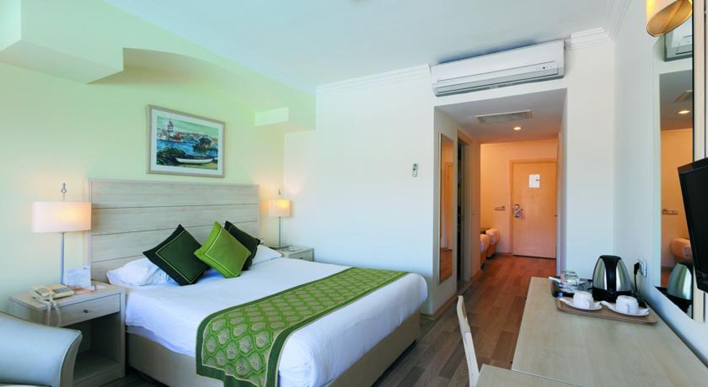 Febeach-Hotel-Side-Room-14