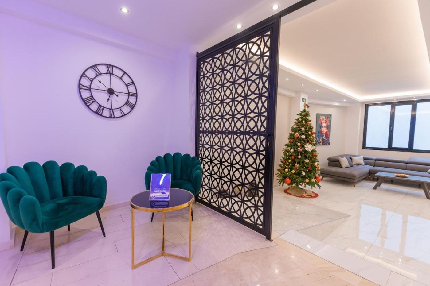 Evita-Asty-Lobby-2