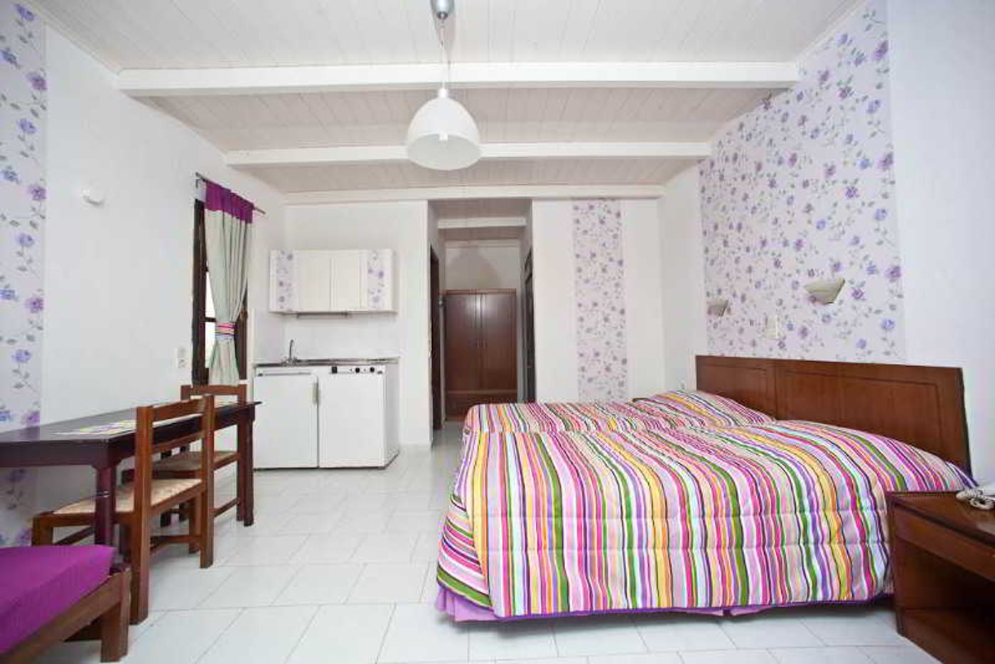 Ledra-Maleme-Room-35