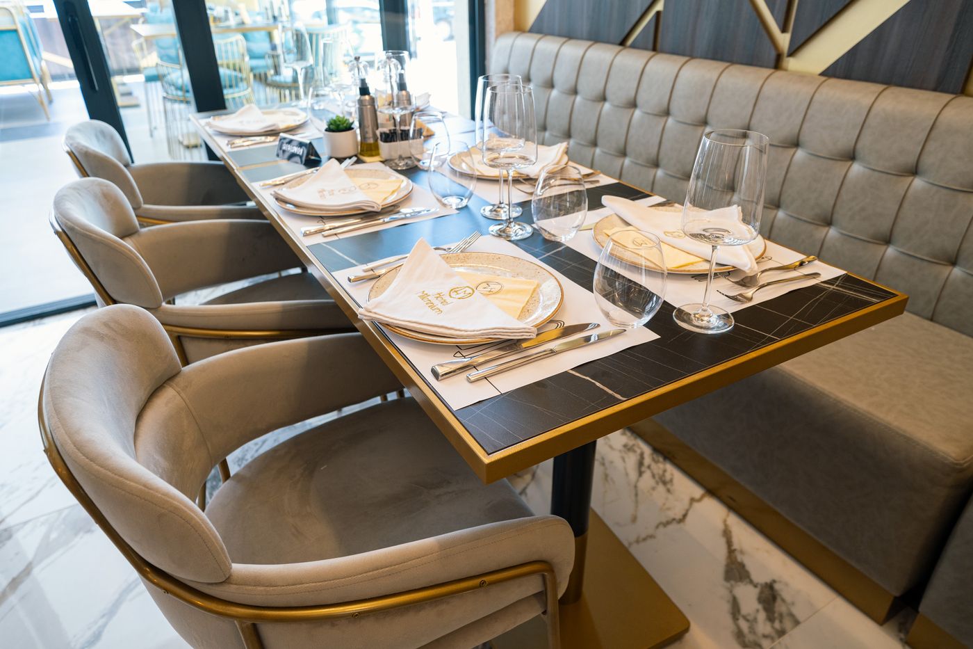 Hotel-Millennium-Restaurant-42