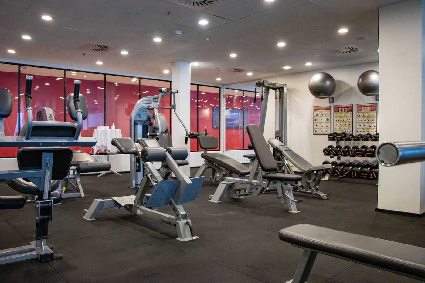 Tivoli-Hotel-Sports-and-Entertainment-61